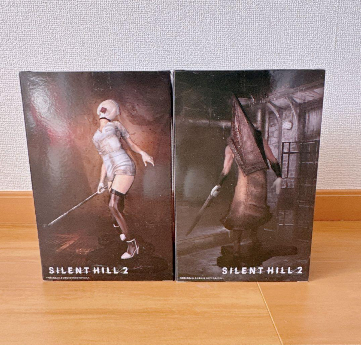 NEW SILENT HILL 2 Red Pyramid Thing & Bubble Head Nurse Figure Set Konami Japan