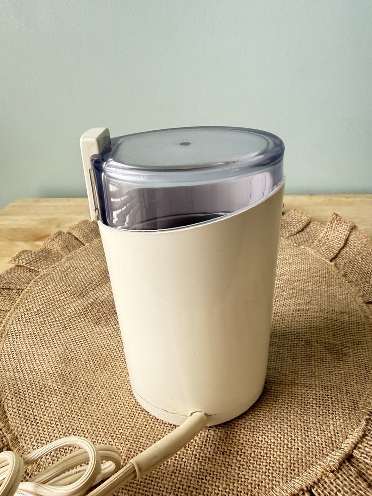 KRUPS Fast One Touch Coffee Bean Spice Grinder Type 203-EUC-Tested-Clean
