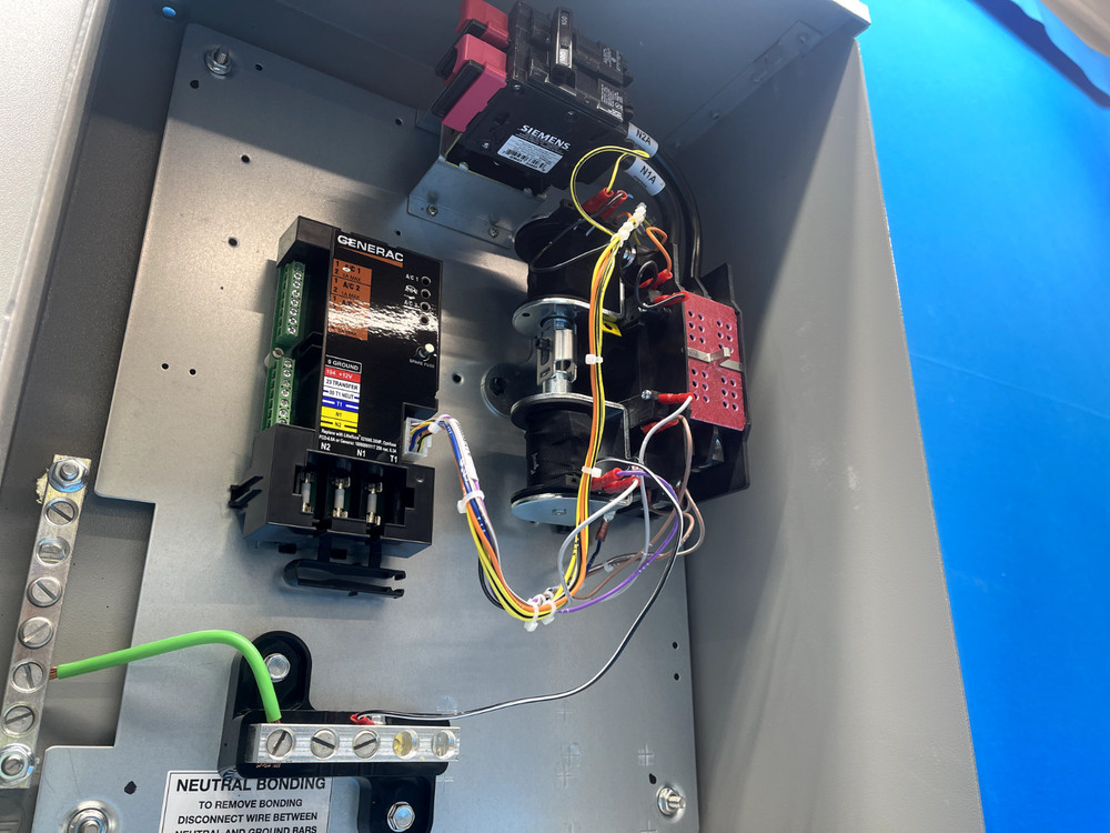 Honeywell Generac RXSM100A3 100A 1-Phase Generator Automatic Transfer Switch