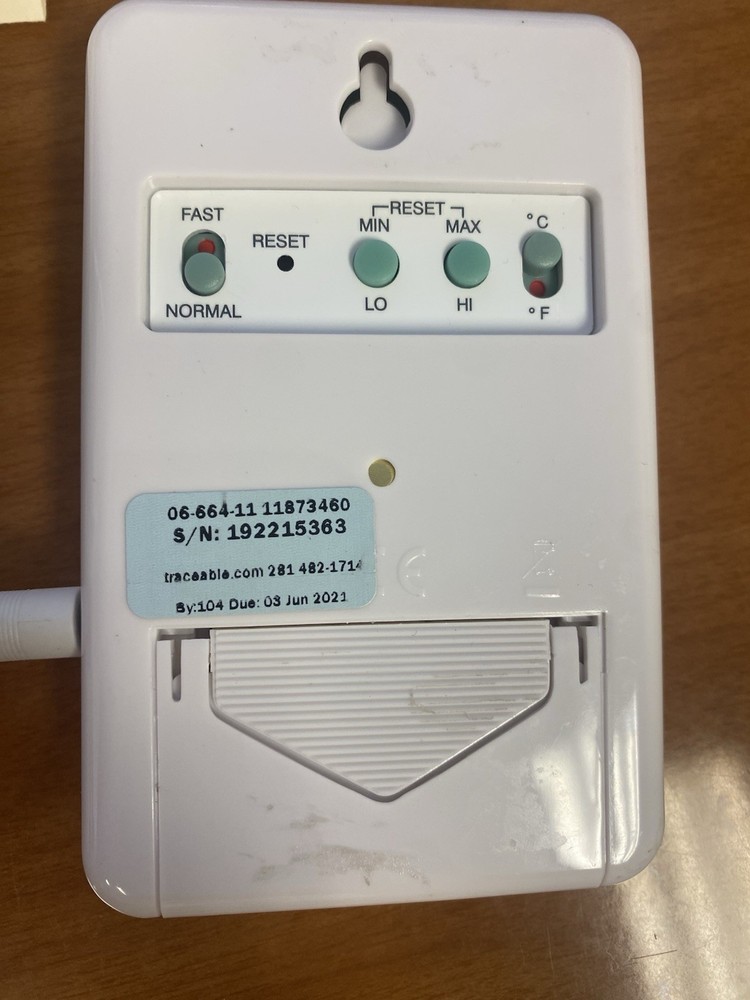 Traceable Digital Fridge Freezer Thermometer - 10 mL Bottle Probe