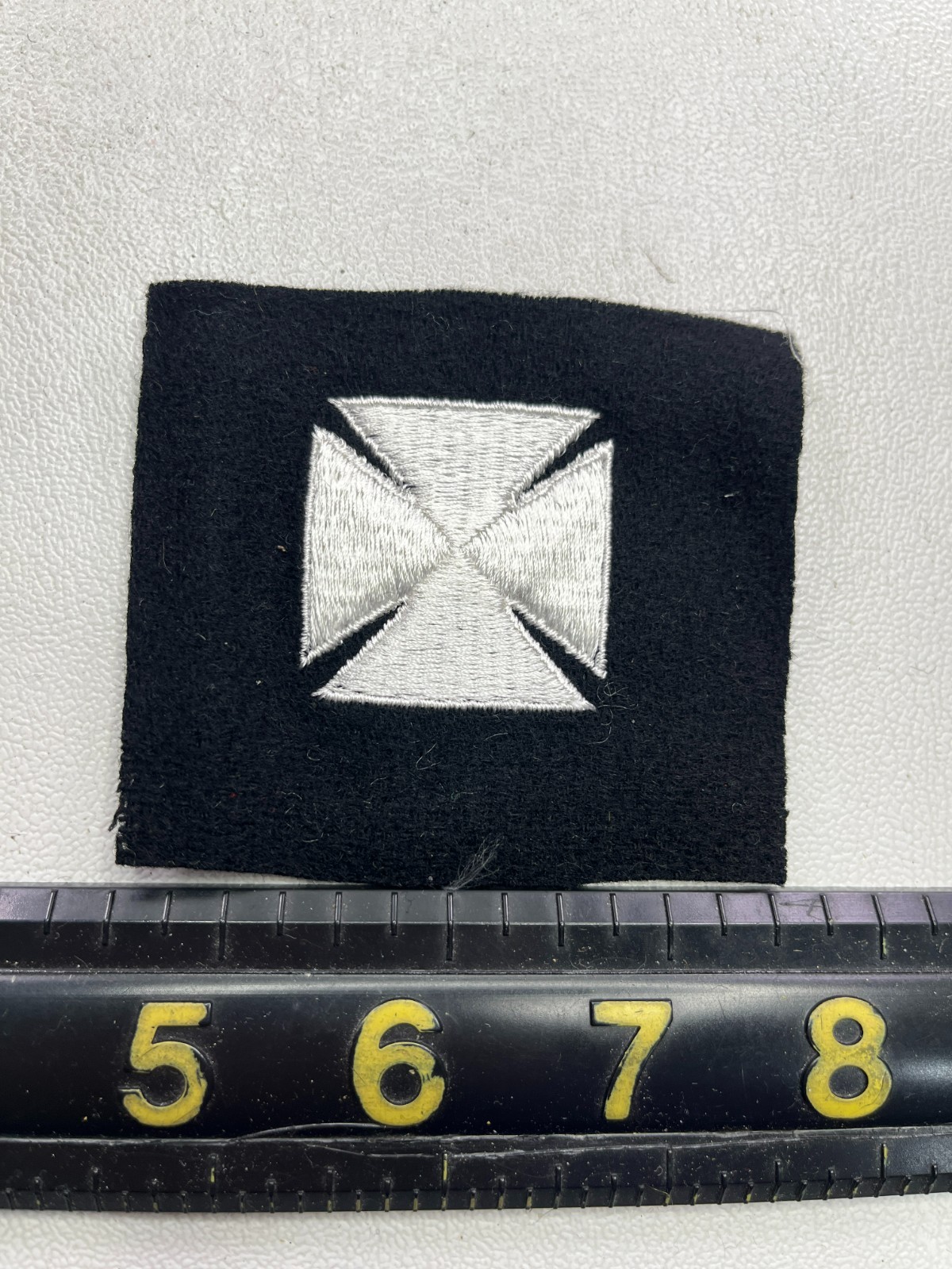 Vintage US NAVY (? FIREFIGHTER ASSISTANT ?) Patch (Military) M032