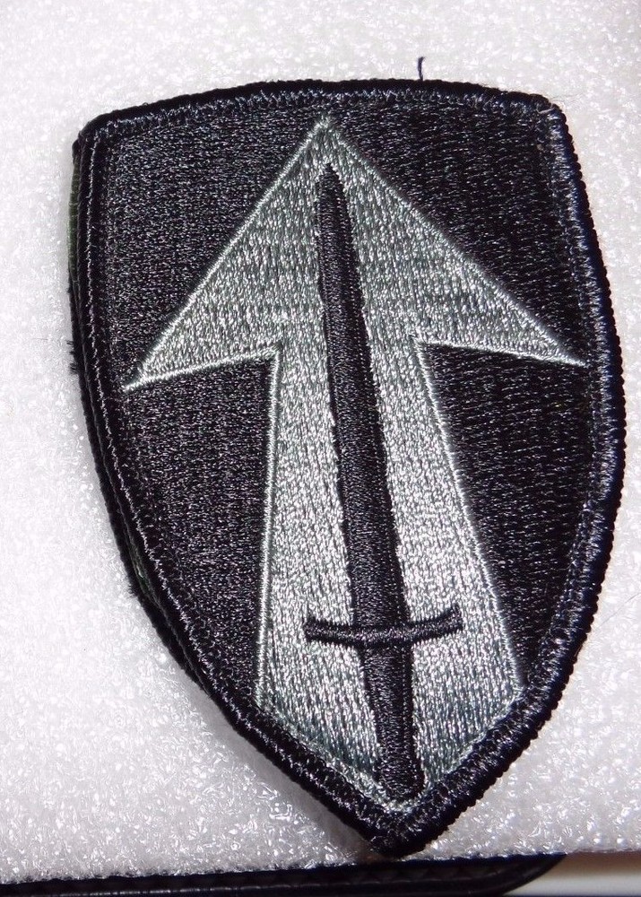 ARMY PATCH,SSI,  2ND FIELD FORCE-VIETNAM, ACU, WITH HOOK LOOP FASTENER