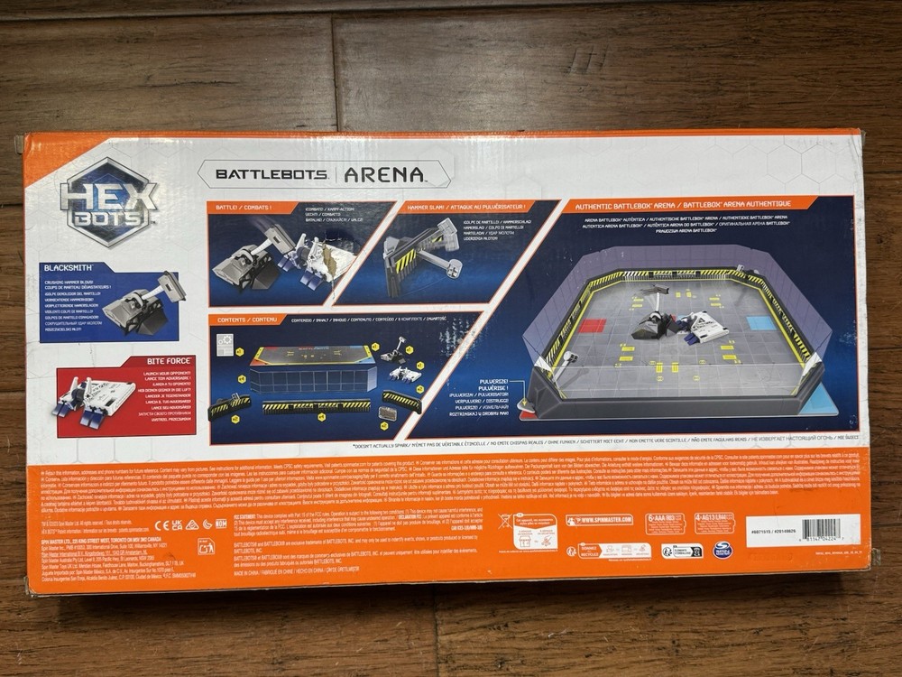 Hex Bots BattleBots ARENA 4.0 + BLACKSMITH & BITE FORCE R/C Robots
