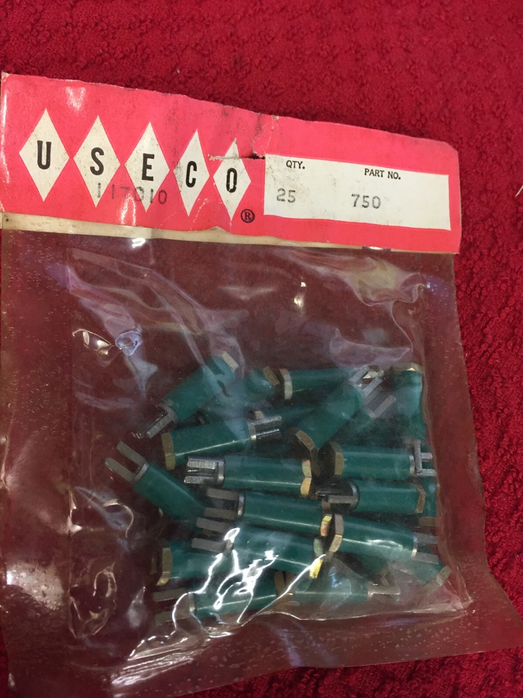 USECO 750 BIFURCATED TERMINAL 25 PCS