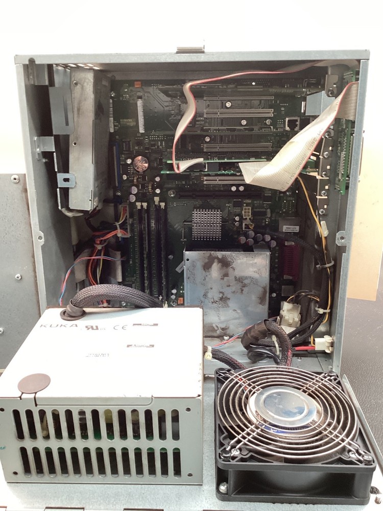 KUKA KPC ED05 133594 ROBOT CONTROLLER 24VDC USED