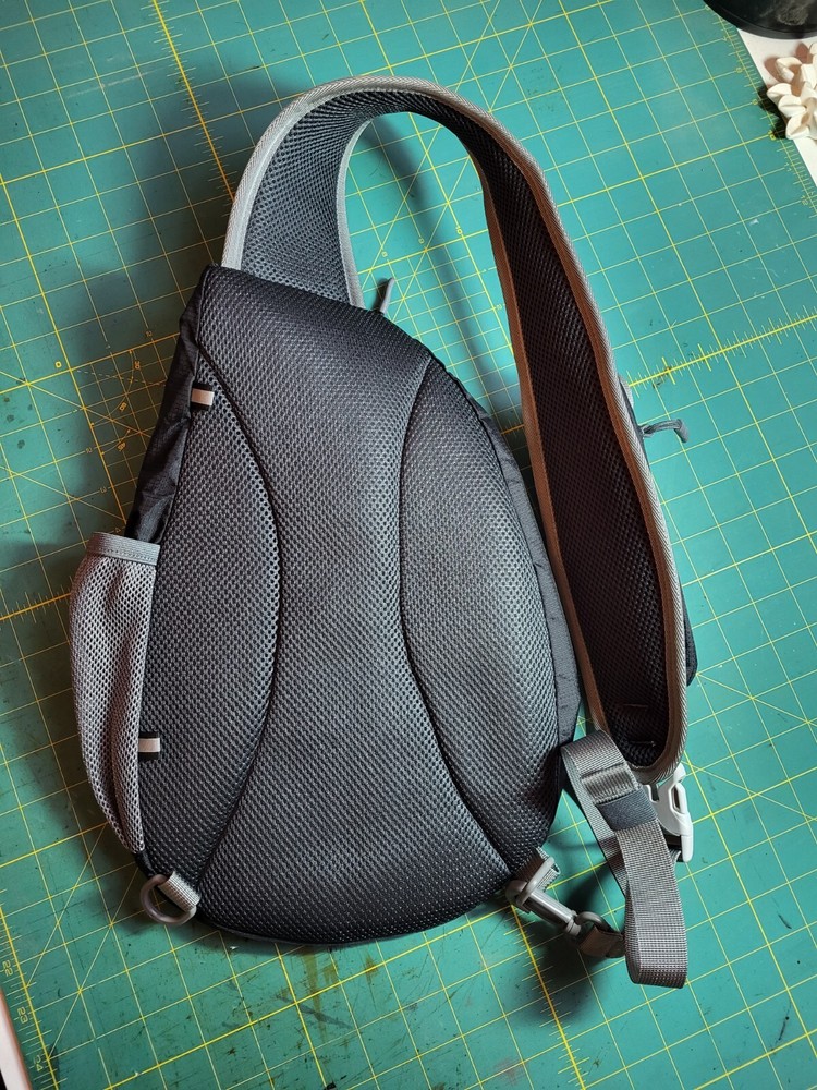 Waterfly Sling Pack - Black