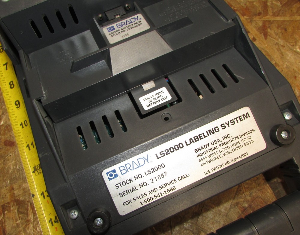 LOT Brady LS2000 Labeling System ID PRO Plus Wire Marker Printer Portable,Labels