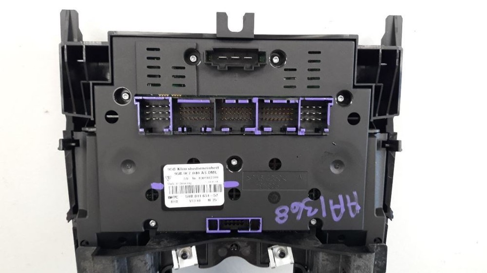 18 PORSCHE MACAN GTS 95B FRONT FLOOR CENTER CONSOLE MULTIFUNCTION CONTROL PANEL