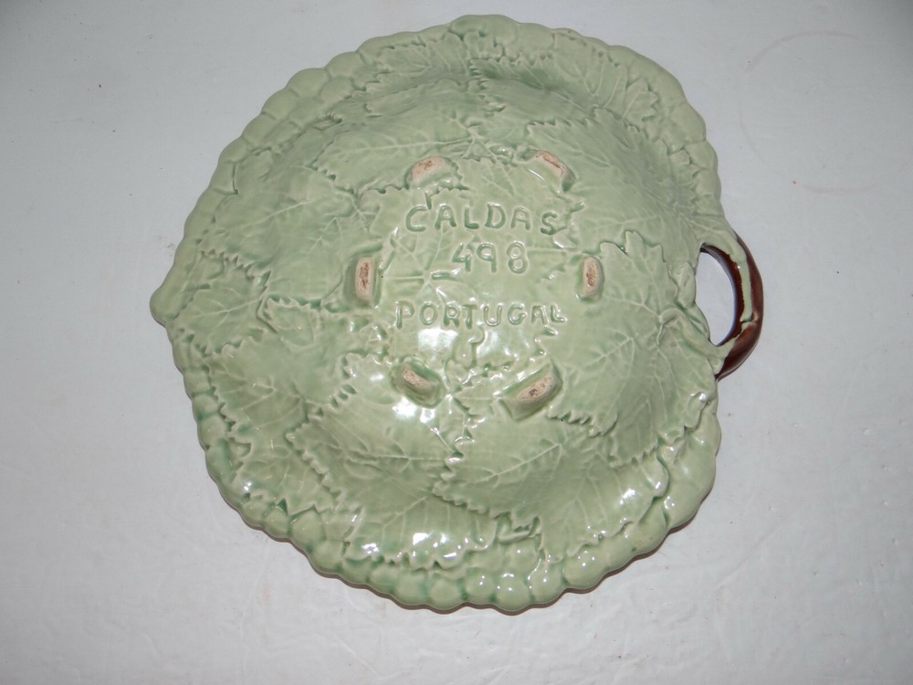 Caldas Portugal Large Ceramic Pottery Grape Leaf Serving Dish #498