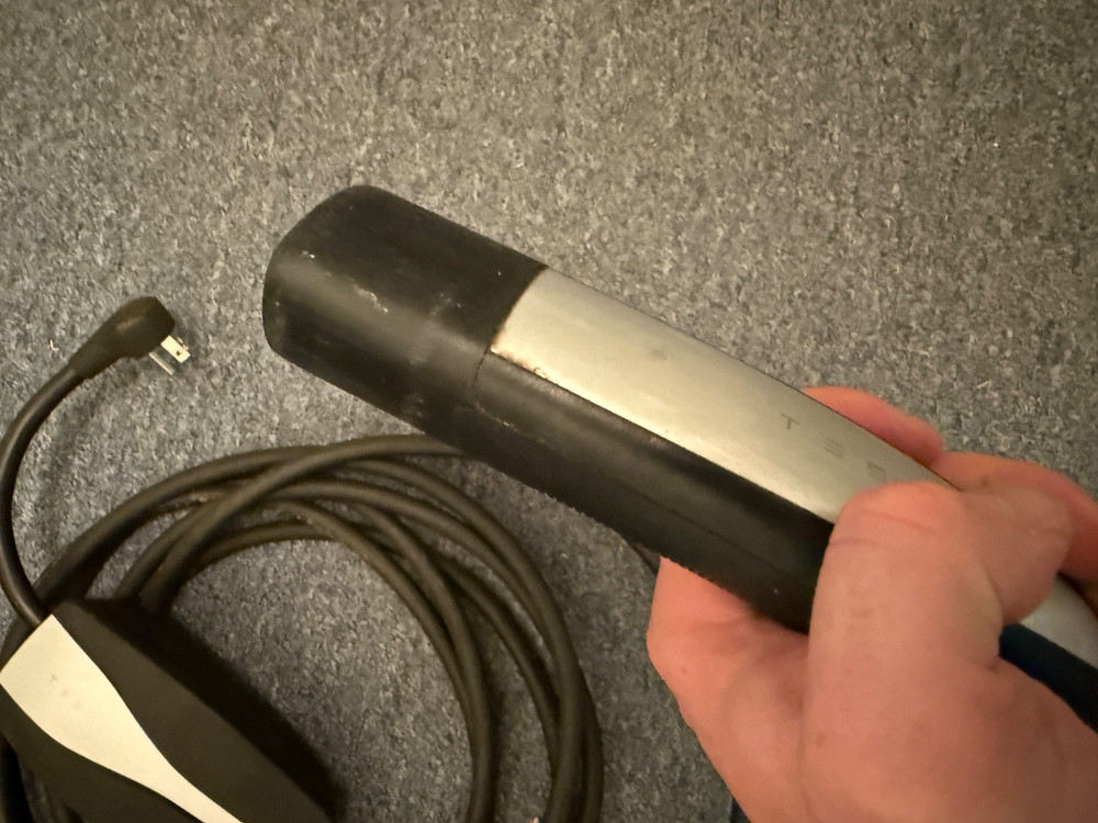 Tesla Gen 2 Universal Mobile Charger