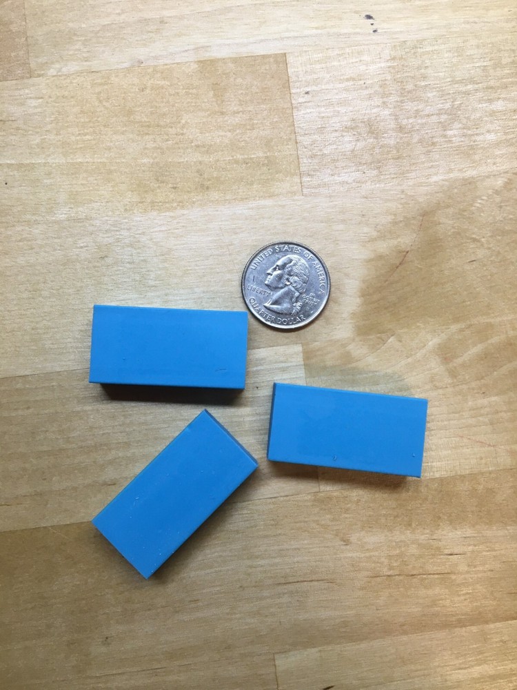 Kosiz blue erasers - small FE1551