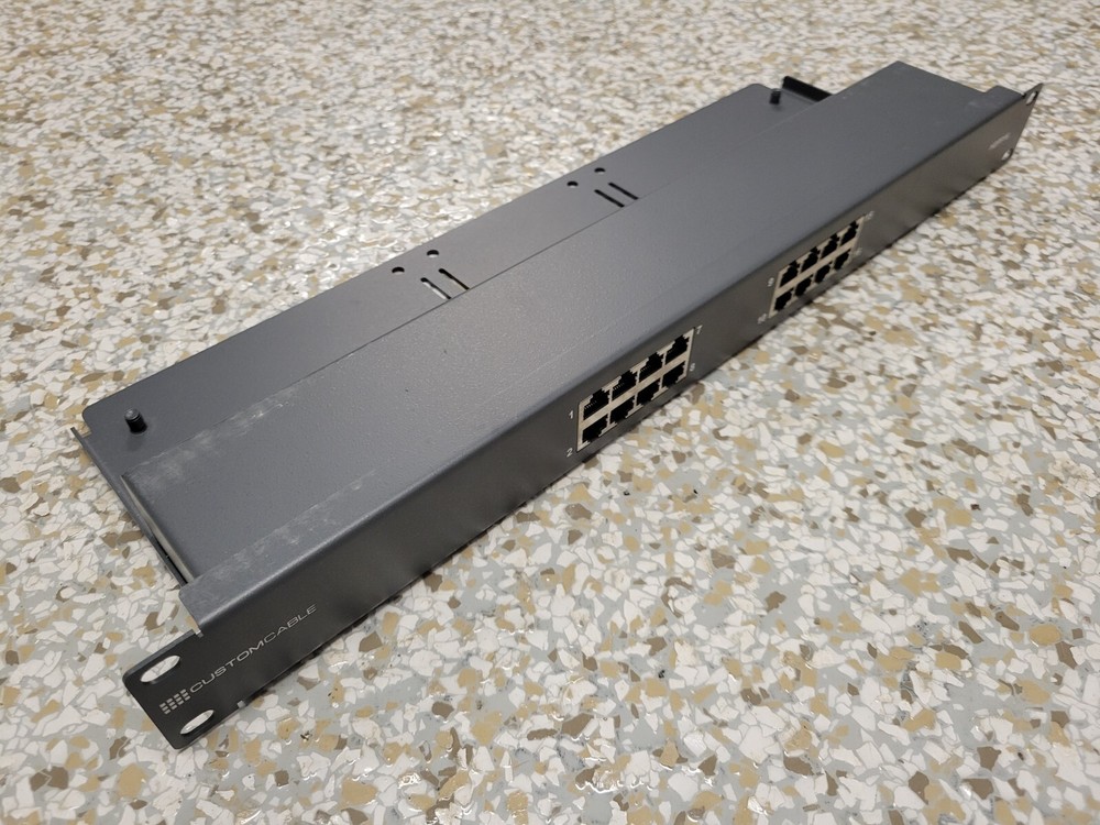 Custom Cable HDPP16 High Density Network Patch Panel 16 RJ-45 Ports Black NOS