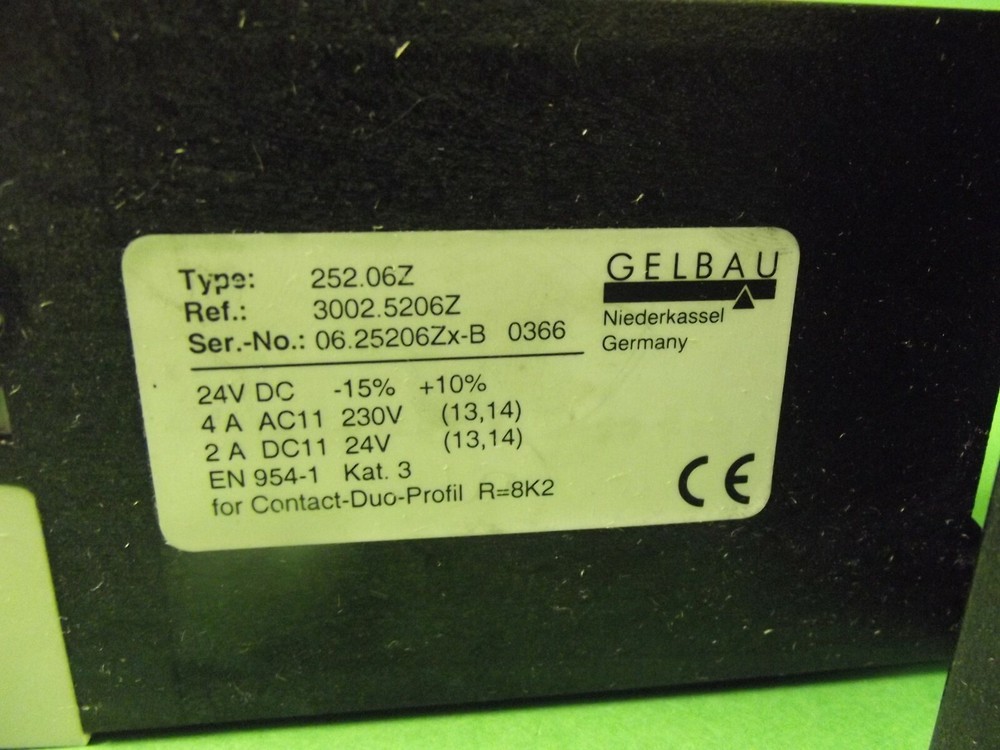 GELBAU 252.06Z Safety Relay