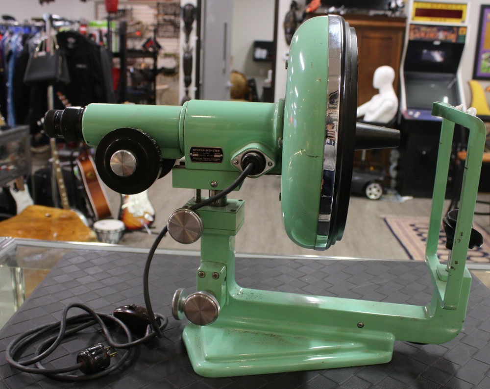 American Optical Company Ophthalmometer Model 11000 UNTESTED
