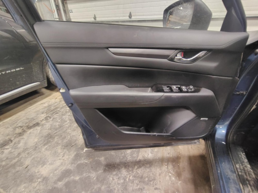 Used A/C Selector Switch fits: 2017 Mazda CX-5 dual zone automatic temperature c