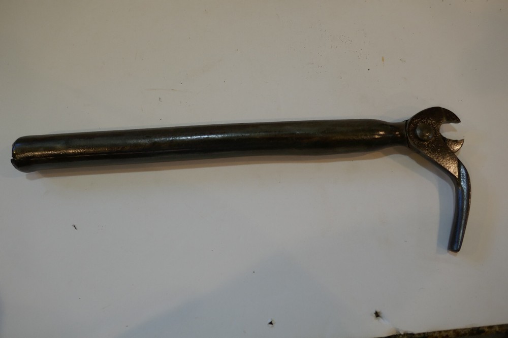 Oddball Antique Scranton Round Handle Cast Iron Nail Puller