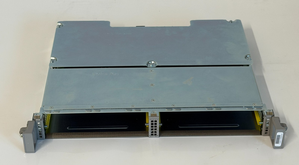 Cisco ASR1000-MIP100 ASR1000 Ethernet Line Card 100G Modular Interface Processor