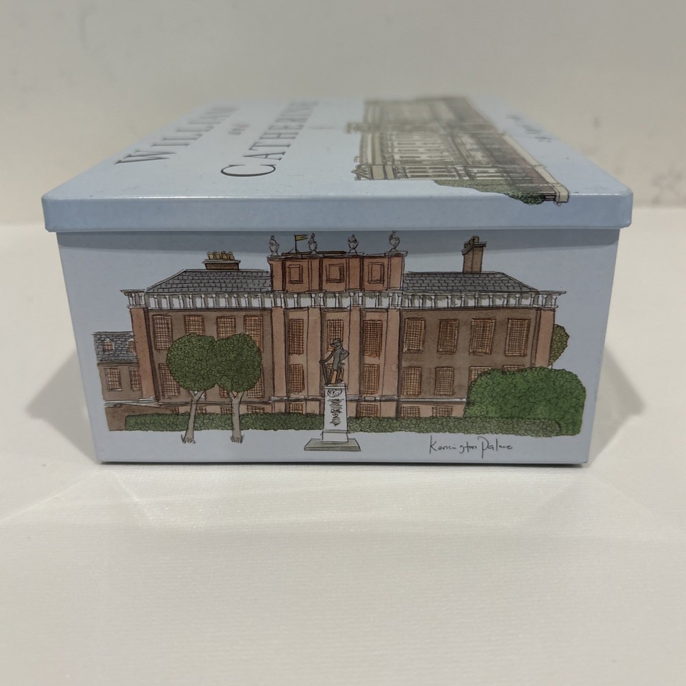 William and Catherine 29 April 2011 Commemorative Shortbread Cookie Tin