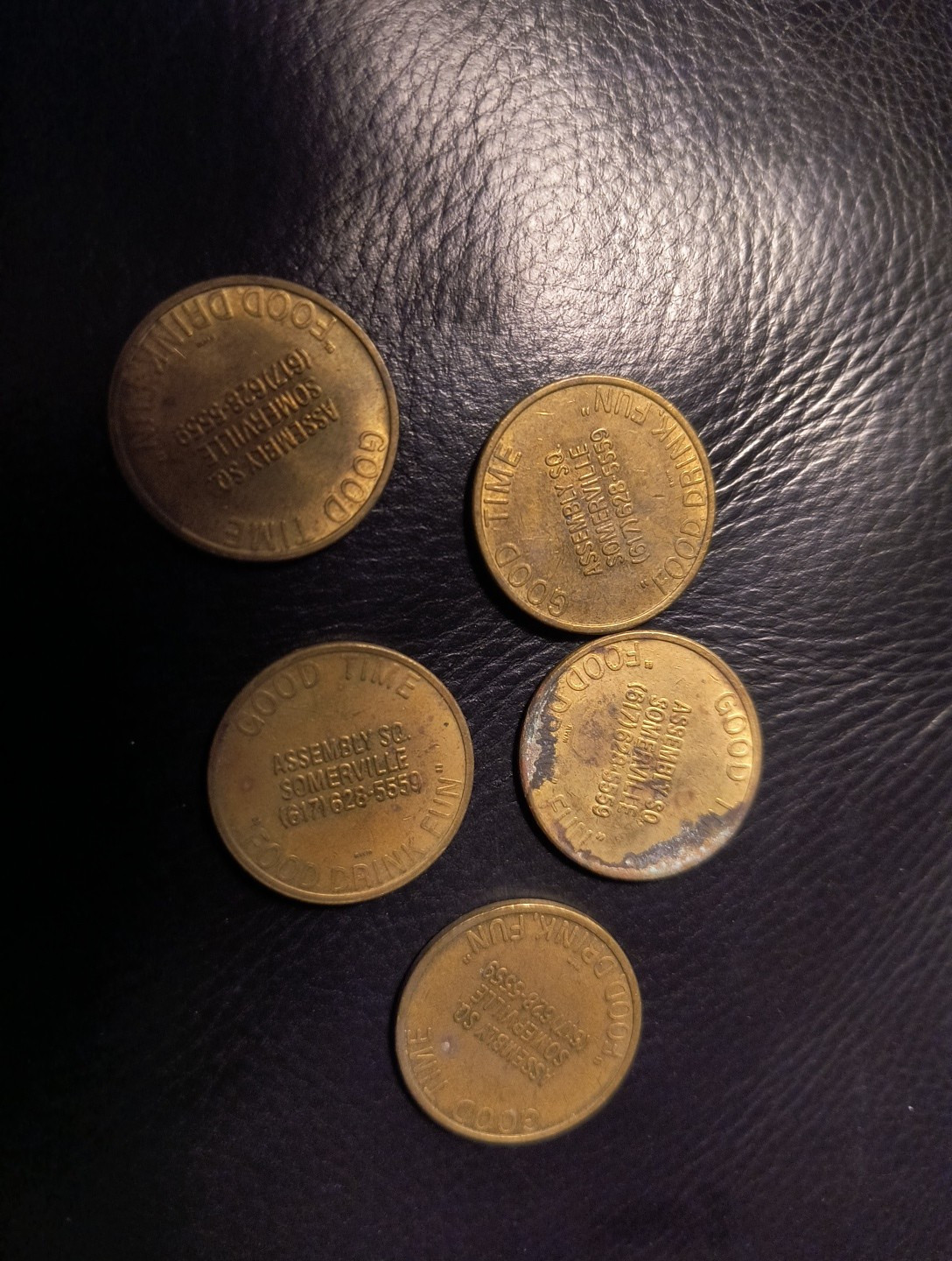 (5) Somerville, Massachusetts MA Good Time Food Drink Fun Baseball Batter Token