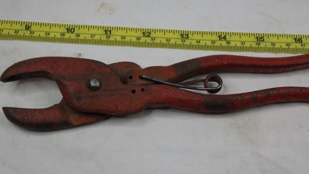 Antique Hog Ring Pliers Red Humane