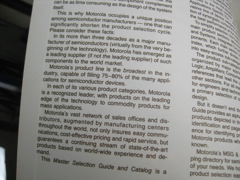 Motorola Semiconductor Master Selection Guide & Catalog Vintage 1984 Electronics