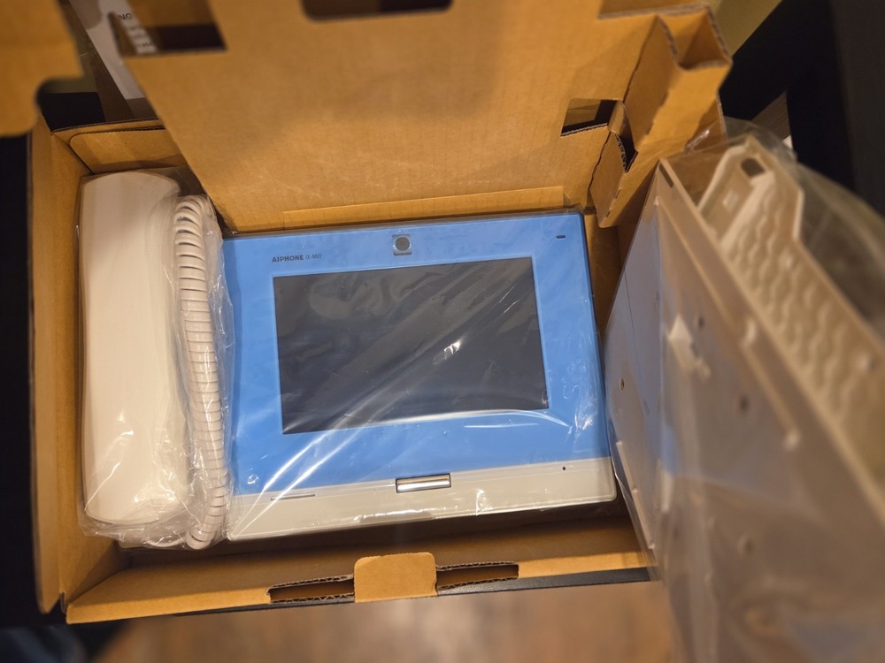 New Aiphone IX-MV7-HW-JP Touchscreen Video Master Station Intercom