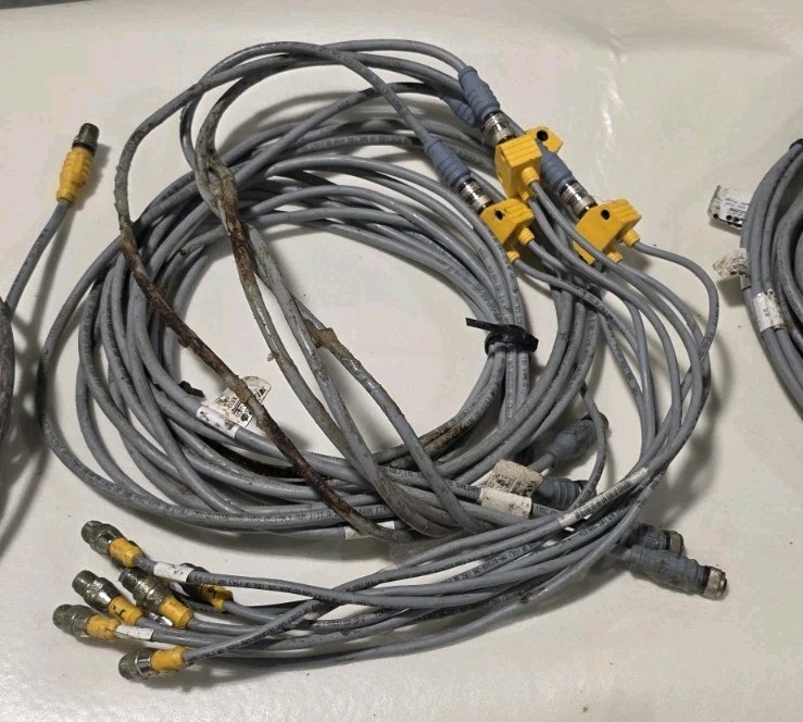 VALCO MELTON CORD SET MCP VERTICAL GLUE MACHINE CONTROLLER CABLE LOT