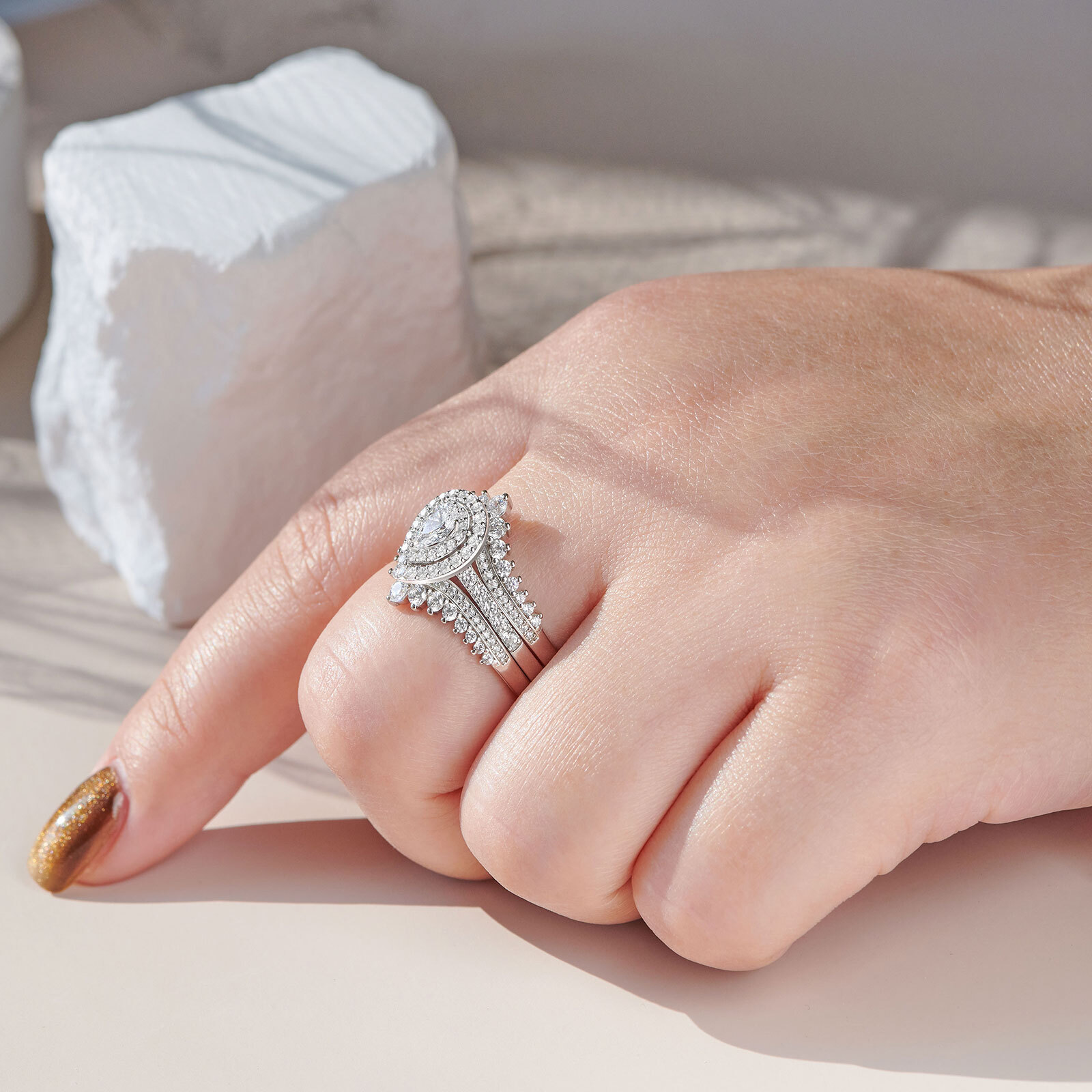 Newshe Sparkling 2CT Wedding Engagement Ring for Women Crown Solid Silver 5A CZ