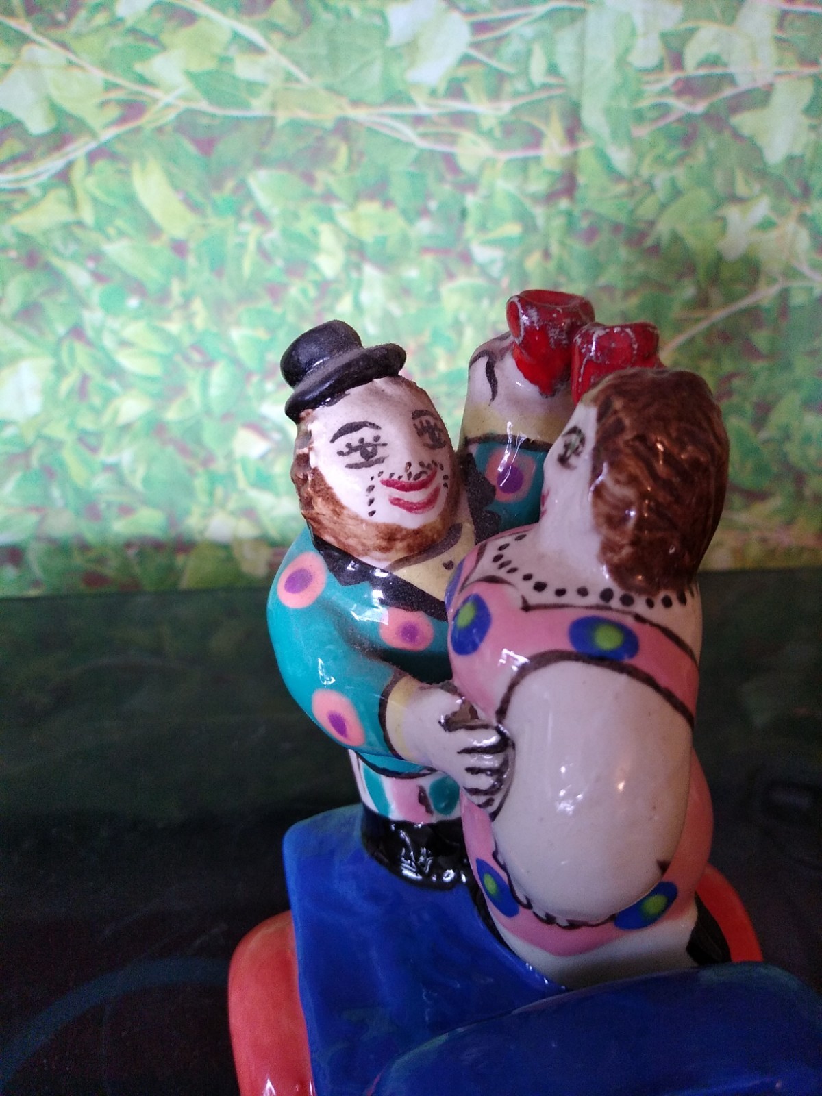 Noi Volkov Jewish Art – Ceramic Sculpture Piggy Bank 2 Partying In A Pickup