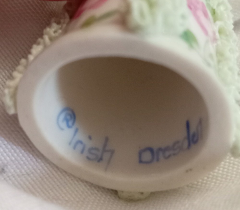 Irish Dresden Thimble 1986