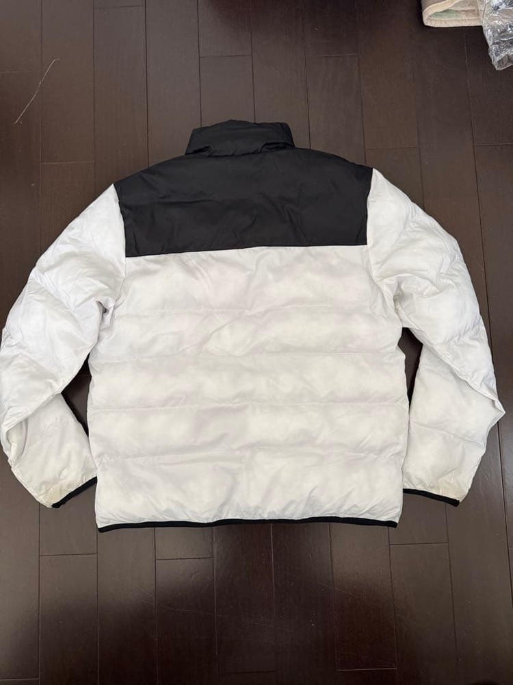 YONEX Down Jacket L Size White/Black