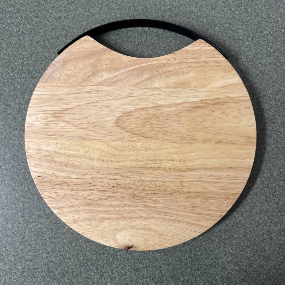 Vineyards Cellars Est. 1983 Serving, Cutting Board with Handle