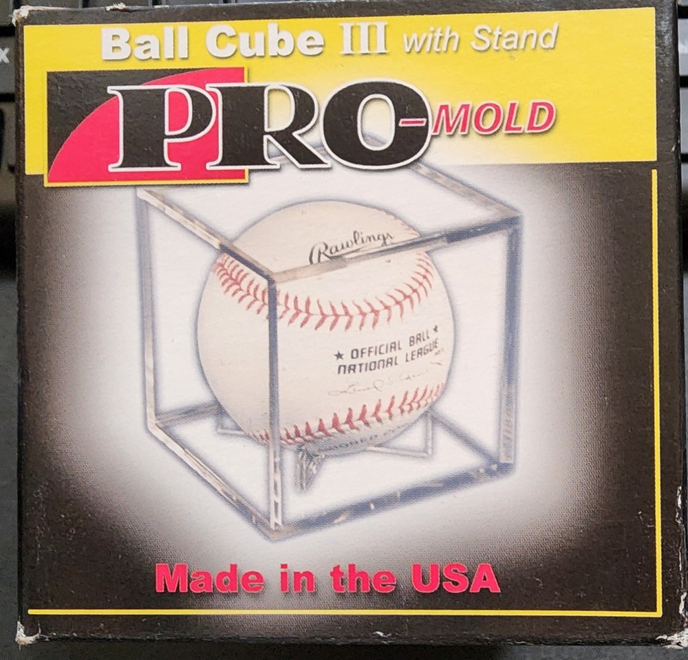 Pro Mold Ball Cube III with Stand