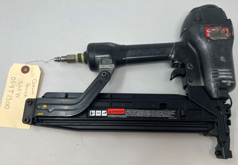 SENCO SNS41 Pneumatic MC Stapler