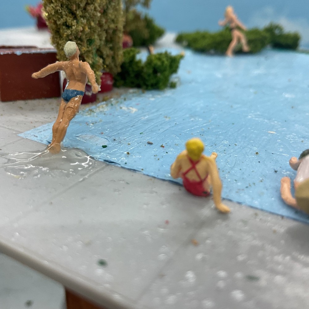 POOL PARTY, PEOPLE , EXTRAS