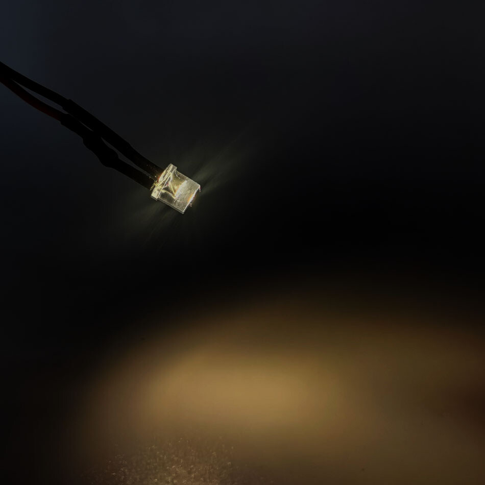 5V 12V 24V 20pcs 3mm/5mm LED Red RGB Pre-Wired Water Clear Light Emitting Diodes