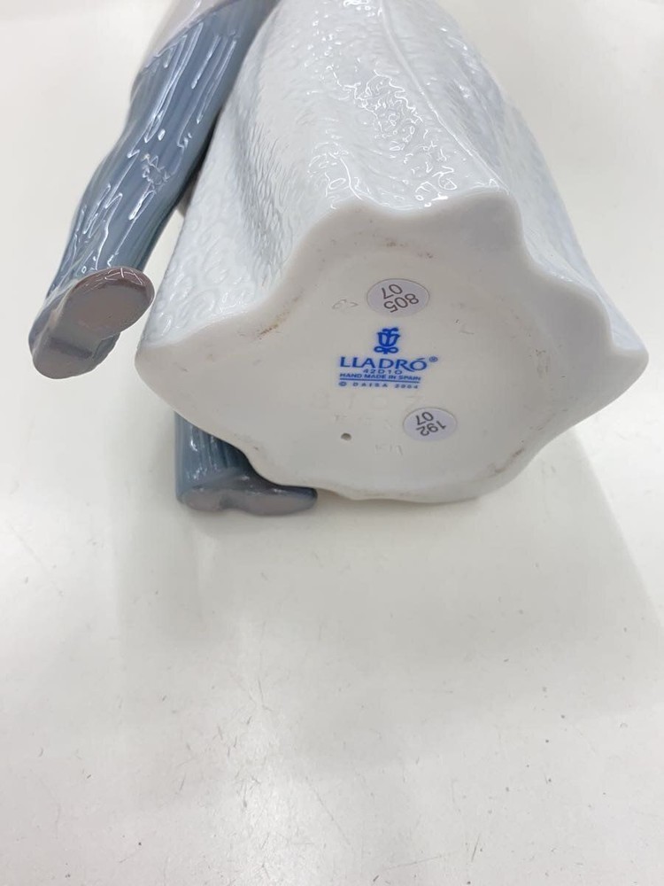 Lladro Interior Goods 8107 Used