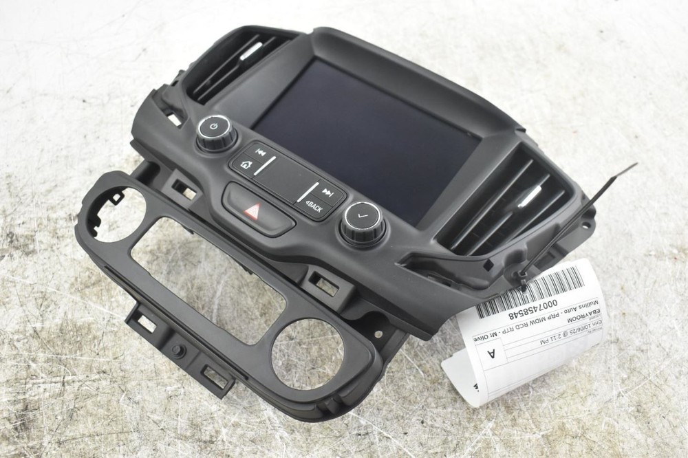 2020 GMC Terrain Control Panel Screen 8 Used, Reprogramming Needed