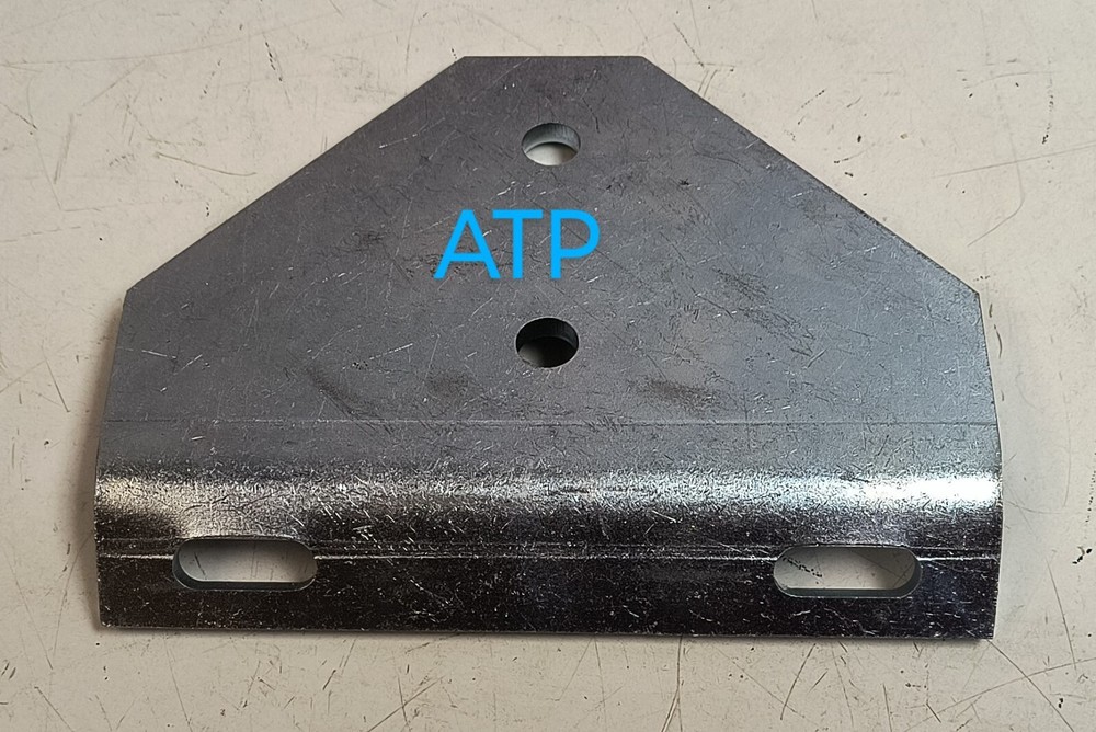 KENWORTH K060-264-1 BRACKET-STEP