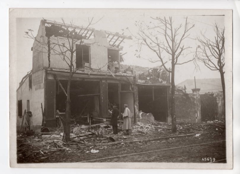 WWI Grenade Factory Explosion Paris France 5x7 Original M. Rol Photo