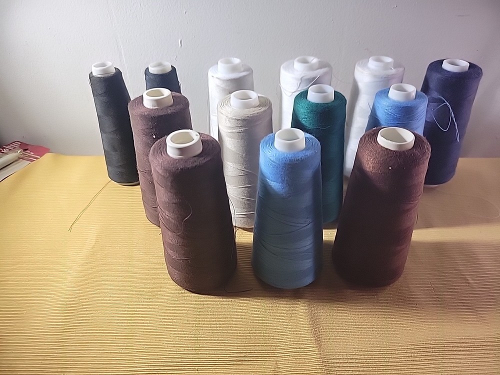 13 large open spools thread -Maxilock -Talon Surelock - Mixed Color