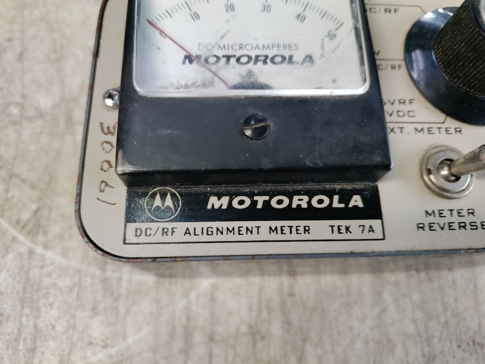 MOTOROLA TEK 7A DC/RF ALIGNMENT METER RADIO TEST UNIT