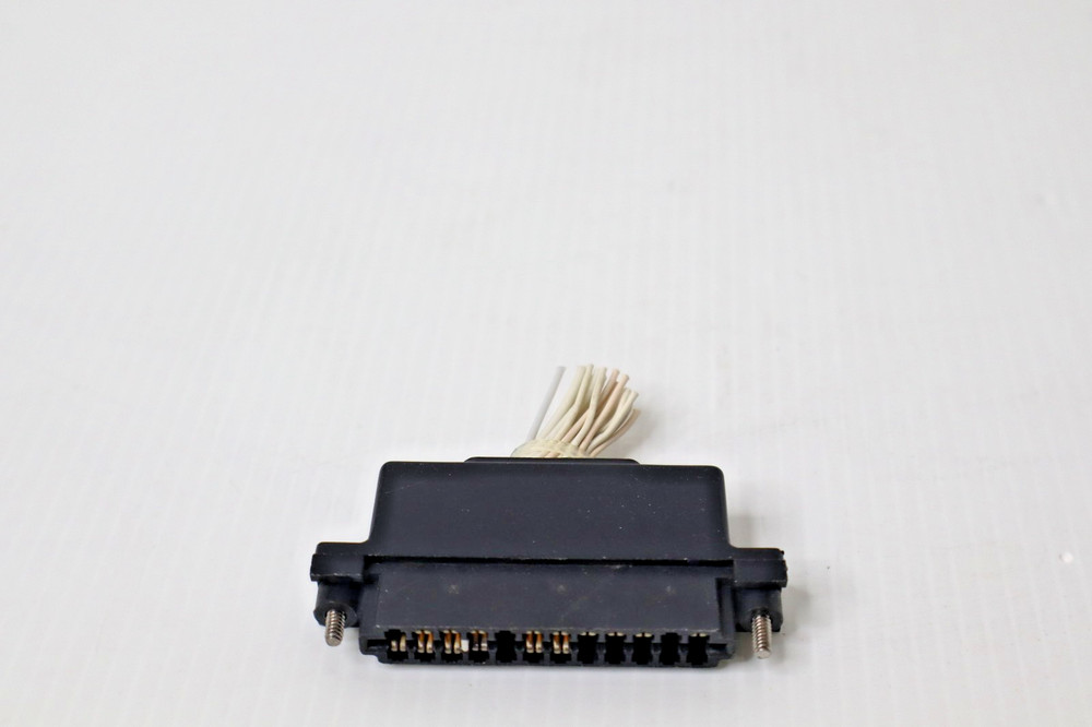 Bendix King KN 63 DME Connector