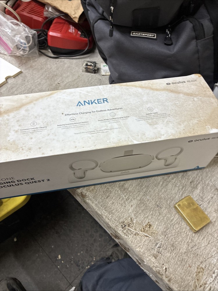 Anker Charging Dock for Oculus Quest 2 - Batteries Included