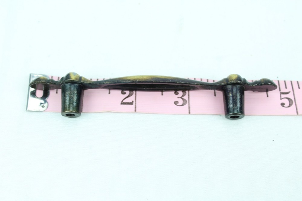 2 Vintage 19040 Japan Brass Cabinet Door Drawer Pull Handles and 2 Knobs