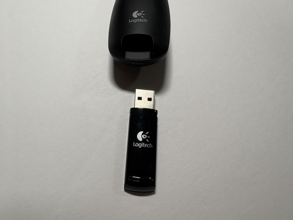 Logitech R400 Wireless Presenter Laser Pointer Remote USB Receiver Black Tested