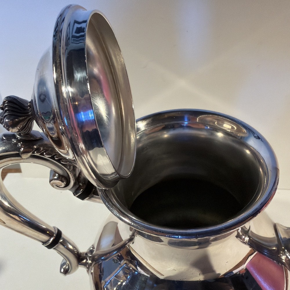 Reed & Barton Regent 5600 Silverplate Tea Coffee Pot Set Footed Vintage