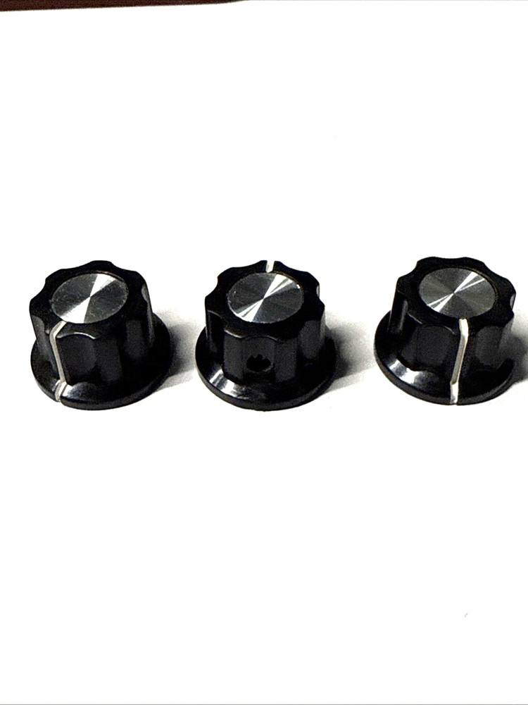 set of 3   knobs w/ skirt  OD = 19.5 mm for  6 mm shaft VINTAGE NOS