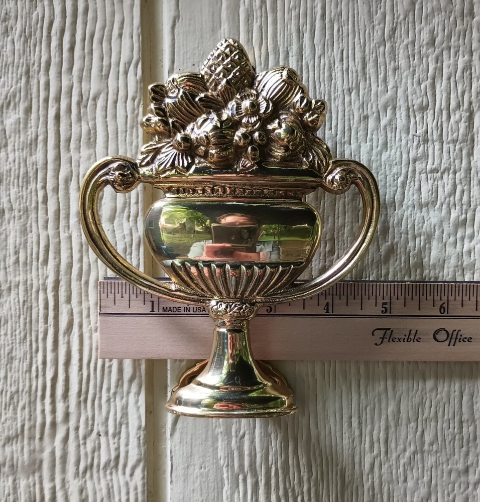 Very Handsome NEOCLASSICAL FRUIT BASKET Solid Brass Door Knocker Exc. Condition