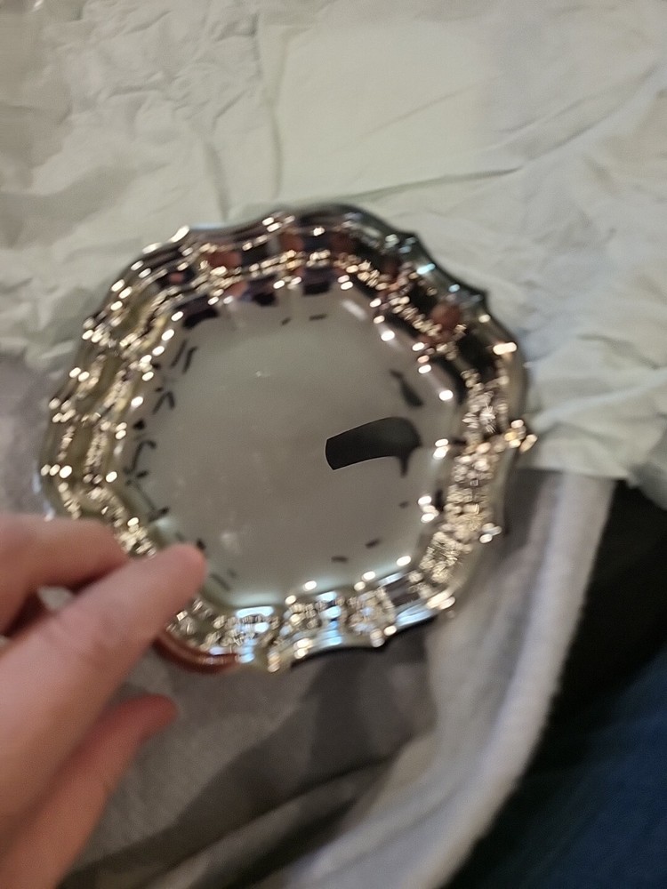 ONEIDA STAINLESS BON BON & MINT DISH USED